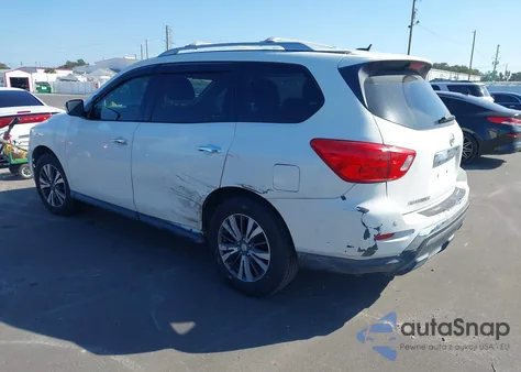 2017 Nissan Pathfinder Sv z USA, uszkodzony, nr VIN 5N1DR2MN5HC646844